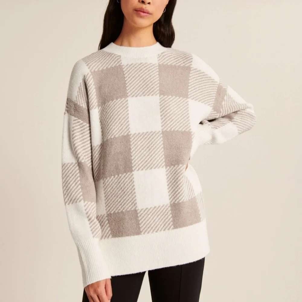 Cozy Cabin Core Abercrombie & Fitch Buffalo Plaid Crewneck Sweater  S